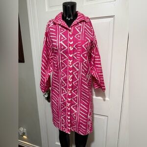 Vintage Womens Button Down Pink Stripe Long Shirt Size Small Pattern Design